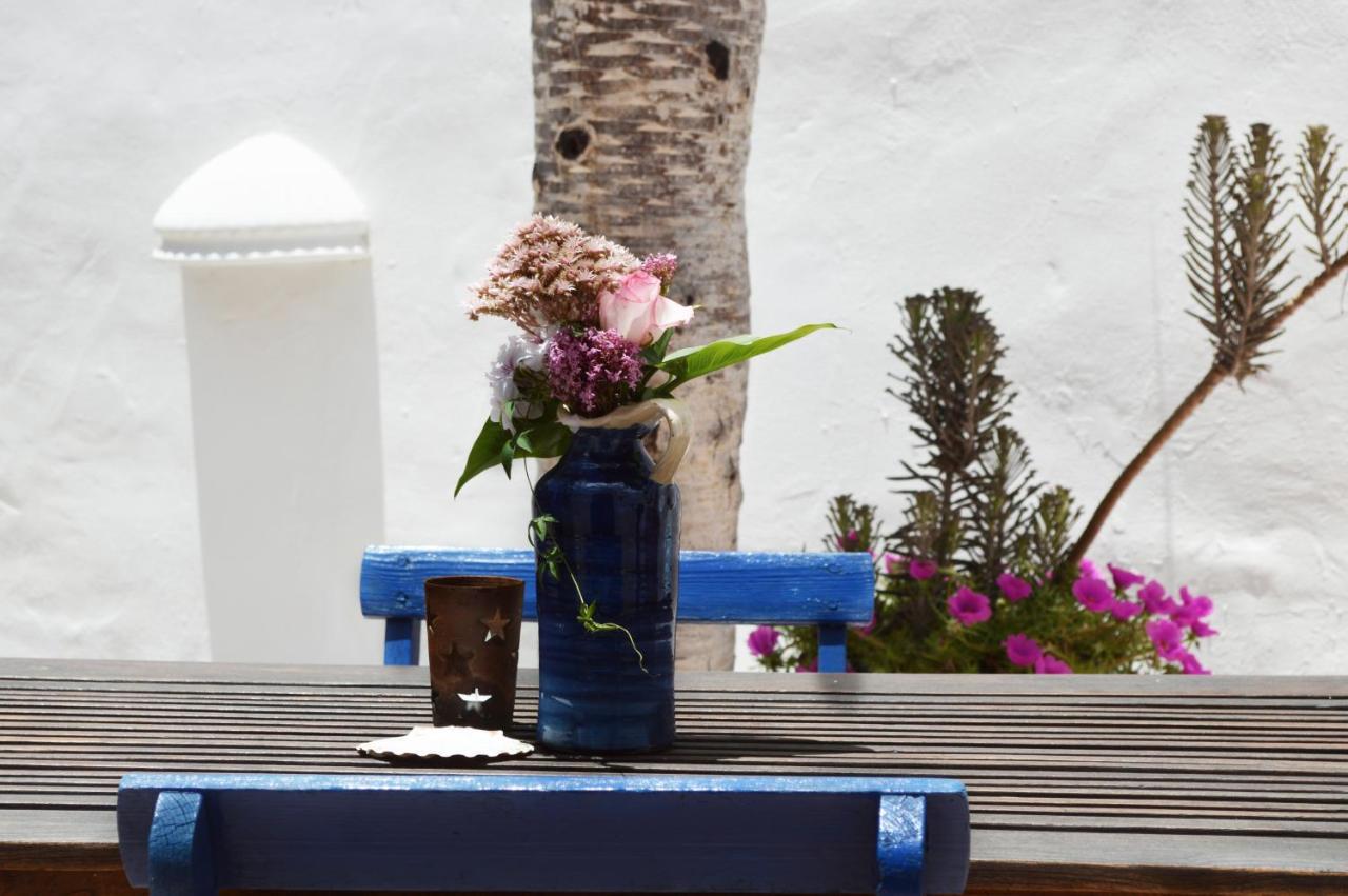Stylish Getaway With Secluded Patio In Lava Finca Uga Esterno foto